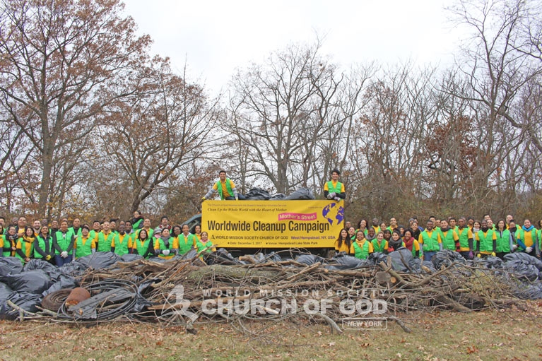 world mission society church of god new york long island mother's street cleanup MG 2652