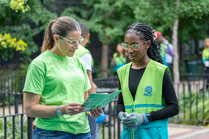ASEZ WAO White Playground Cleanup