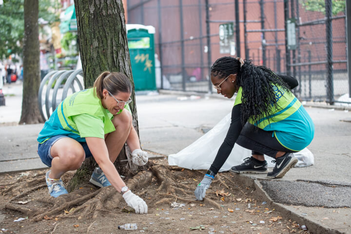 ASEZ WAO White Playground Cleanup