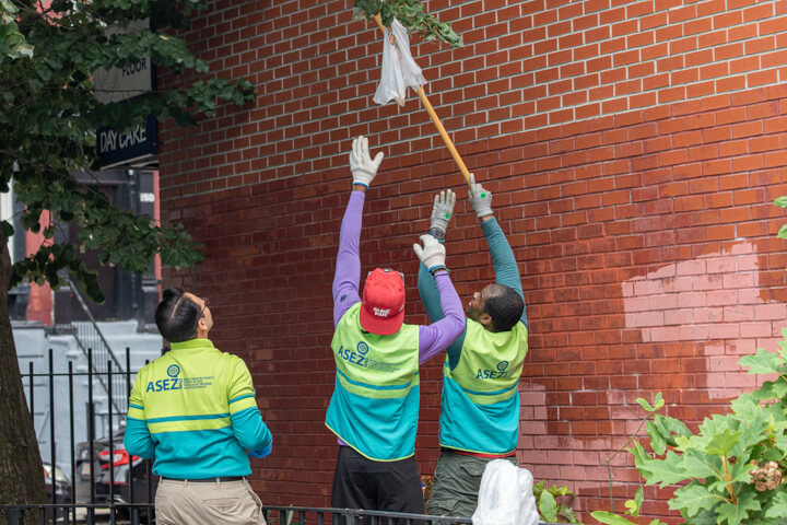 ASEZ WAO White Playground Cleanup